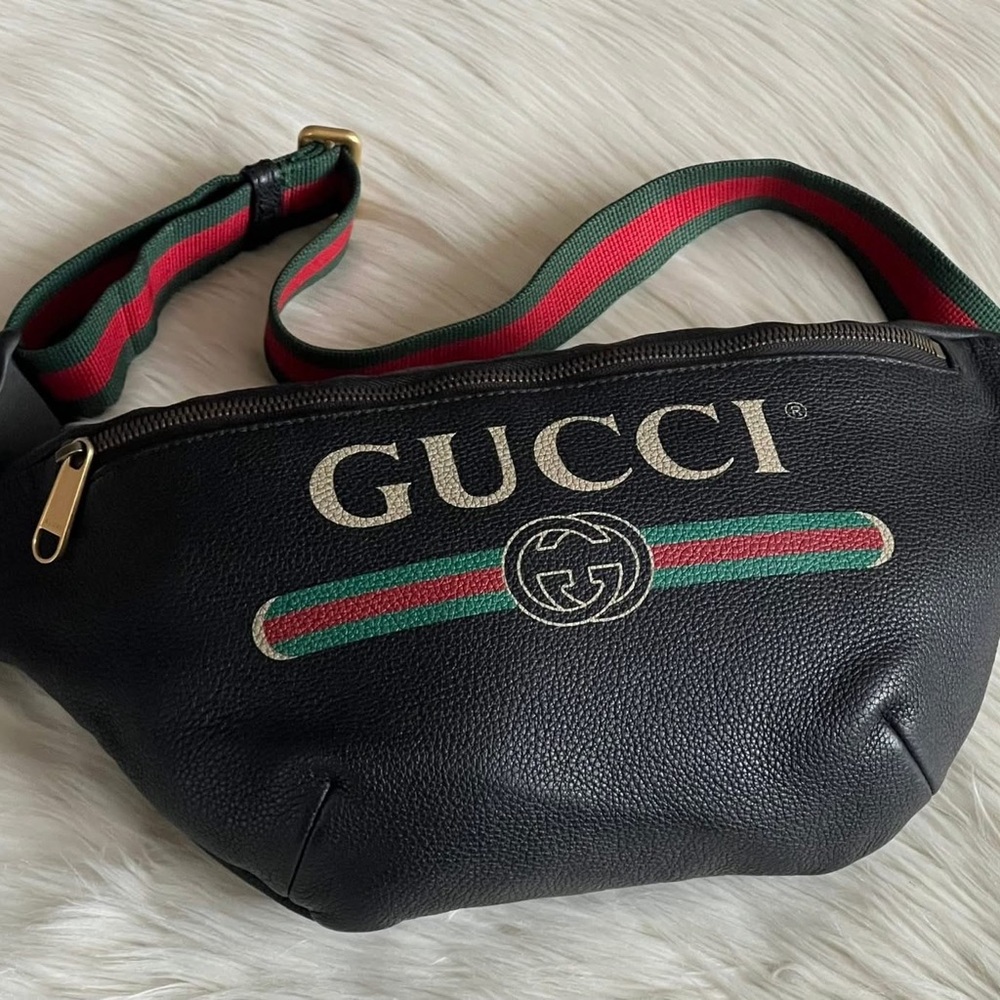 💰SOLD - Gucci Logo Print Leather Belt Bag - Picture 6 of 15